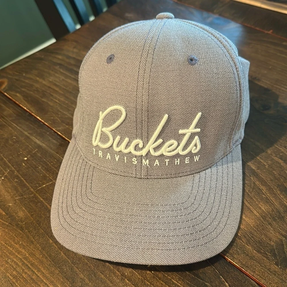 Travis Mathew NO CURFEW 2.0 SNAPBACK Heather Mulled Grape